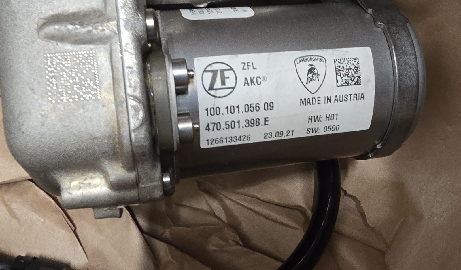 Lamborghini Actuator Right Driver 470501398E Steering Gear Aventador SVJ Ultimae