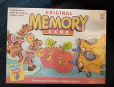 1999 Original Memory Game MIlton Bradley