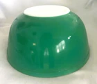 Vintage PYREX 403 Primary Color Green Mixing Nesting Bowl USA  EX.