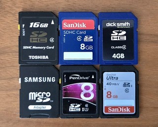 6x SD Memory Cards