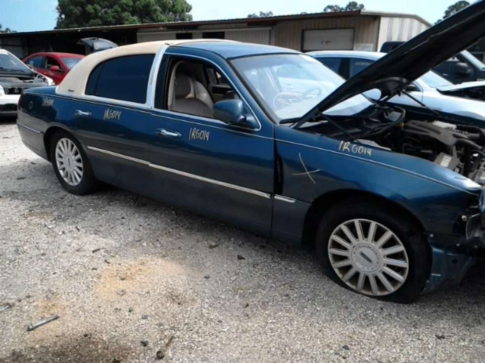 Console Front Roof With Park Assist Fits 05 LINCOLN & TOWN CAR 104874426 Foto 4 de 4