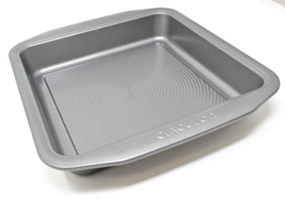 Circulon 9'' Non-stick Square Gray Heavy Steel Cake Pan Circular Bottom