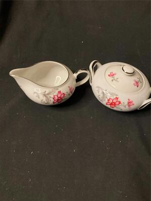 SANGO  PRIMROSE  CREAMER & SUGAR SET   ROSES    VGC