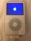 Apple 30Gb iPod Classic 5th Gen White A1136 for Parts/Repair