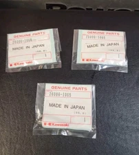 26006-1065 26006-1059 NEW 30A FUSE LOT OF 3 FOR KAWASAKI FIT MULTIPLE MODELS!