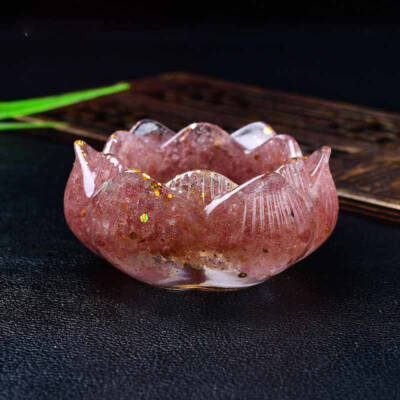Natural Strawberry Quartz Crystal Gravel Lotus Degaussing Bowl Epoxy Resin Decor