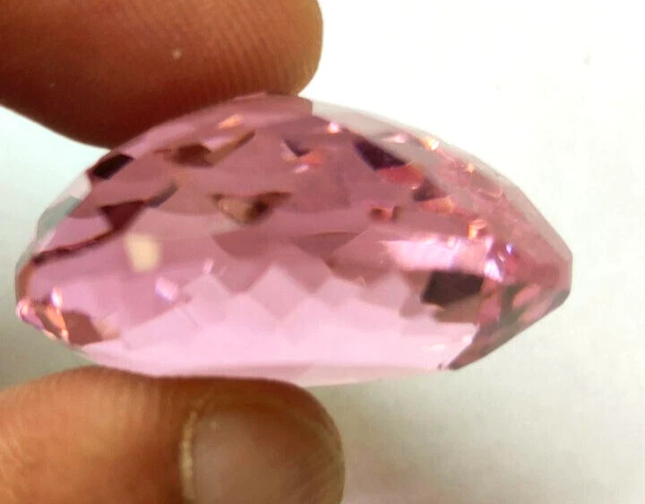 Large 89.50 Ct. Pink Kunzite Pear Faceted Cut Loose Gemstone Gift for Women - Image 3 of 4