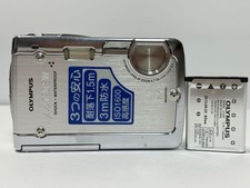 OLYMPUS 720 SW Compact Digital Camera Silver Waterproof Shockproof 7.1MP