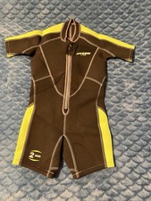 Cressi Lido 2mm Youth Shorty Wetsuit - Black/Green, 2 To 5 Yrs