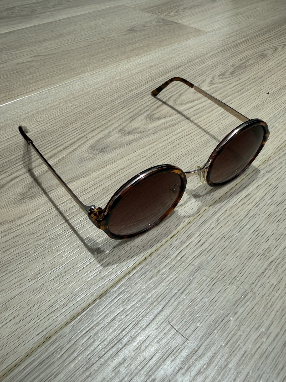 American Eagle 4922 Tortoise Shell Round Sunglass… - image 1