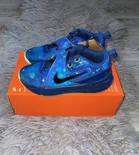 UK 4,5 EU37,5 Nike Team Hustle D 12 x LEGO®COL GS Brave Blue Sneaker IQ4648-400