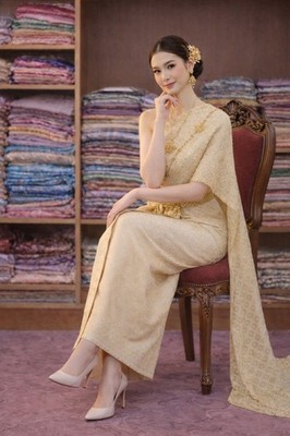 Thai Traditional Dress Gold Silk Sarong Sabai Thai Wedding Costume Women