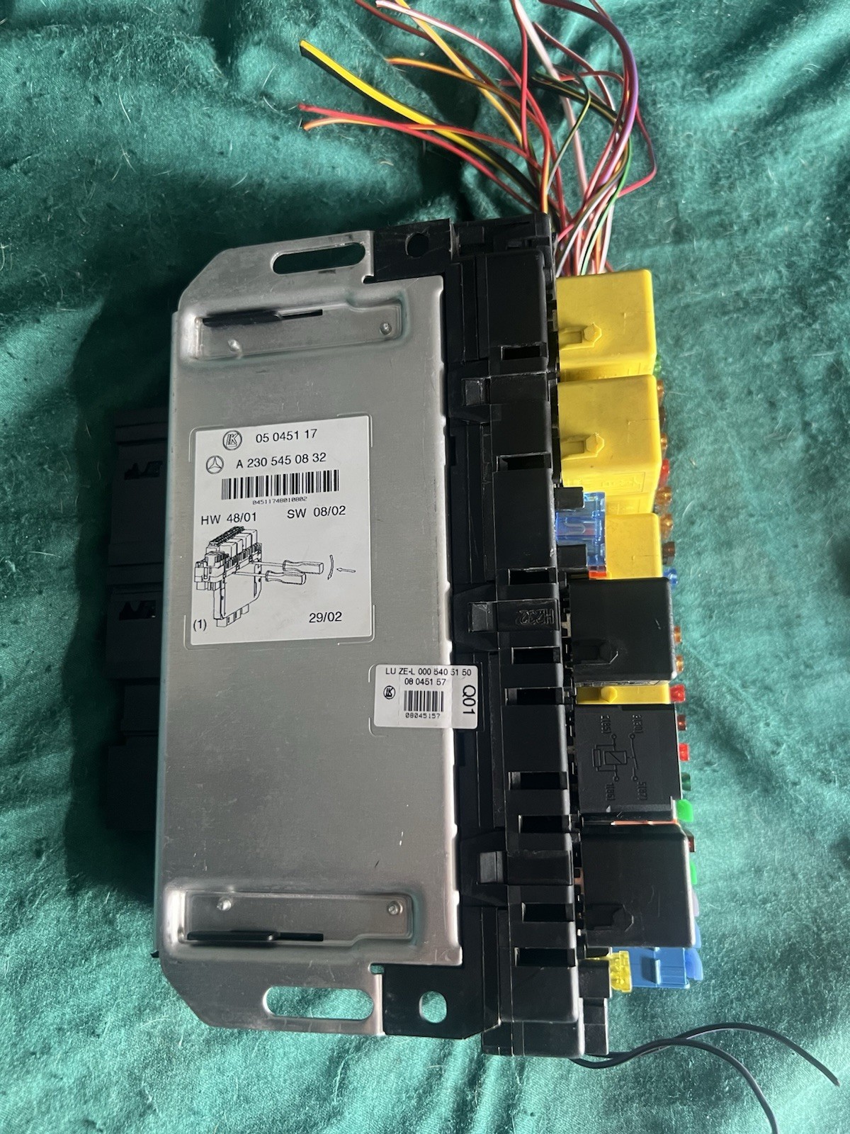 03-12 Mercedes R230 SL 500 550 SL55 Front Left SAM Fuse Box Control Module OEM !