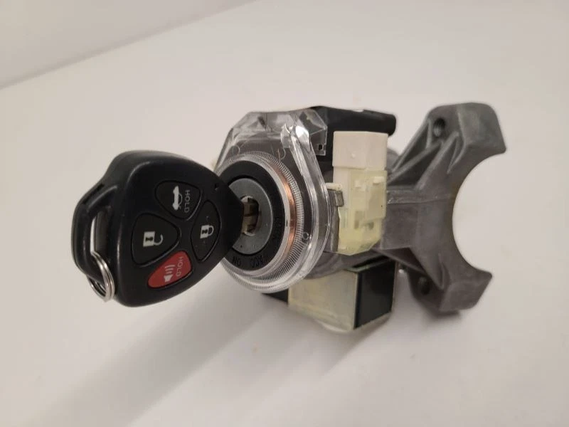 Interruptor de encendido Toyota Tundra 2007-2021 con llave 626703000 Foto 2 de 4