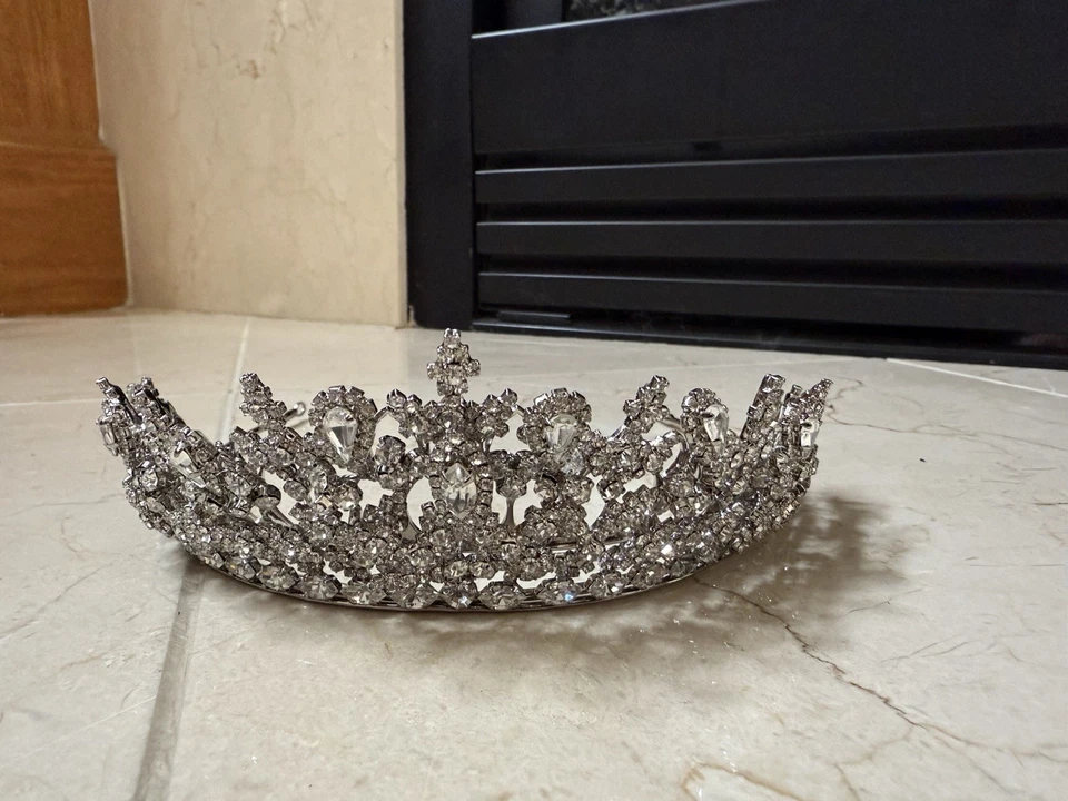 Bridal Wedding Tiara, Swarovski Bridal Tiara, Crystals Tiara, Bridal Crown - Image 2 of 3