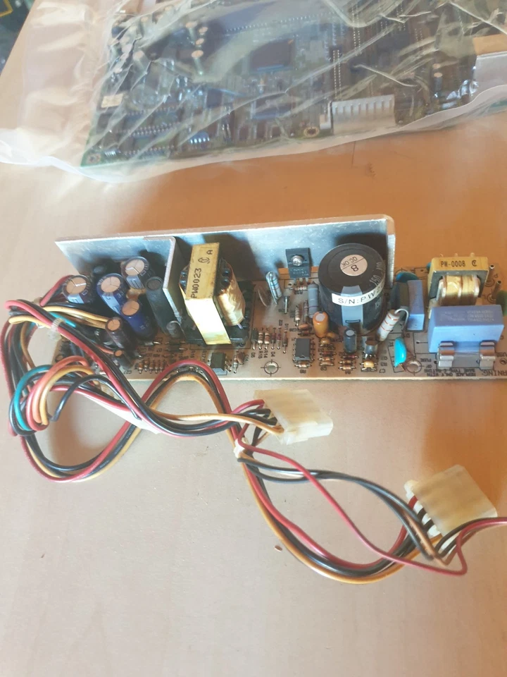 Magic Games I / II - Pc Netzteil - Voll Funktionsfähig / Geprüft - Bild 2 von 4