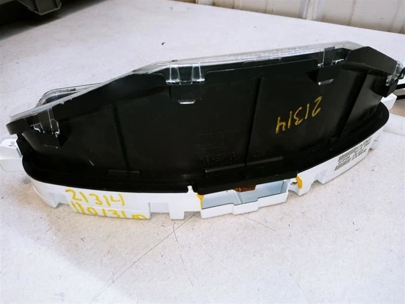 2009 沃尔沃 S40 速度计非涡轮原始设备制造商 69199-450T 轻度损坏 — 第 4/4 张图片