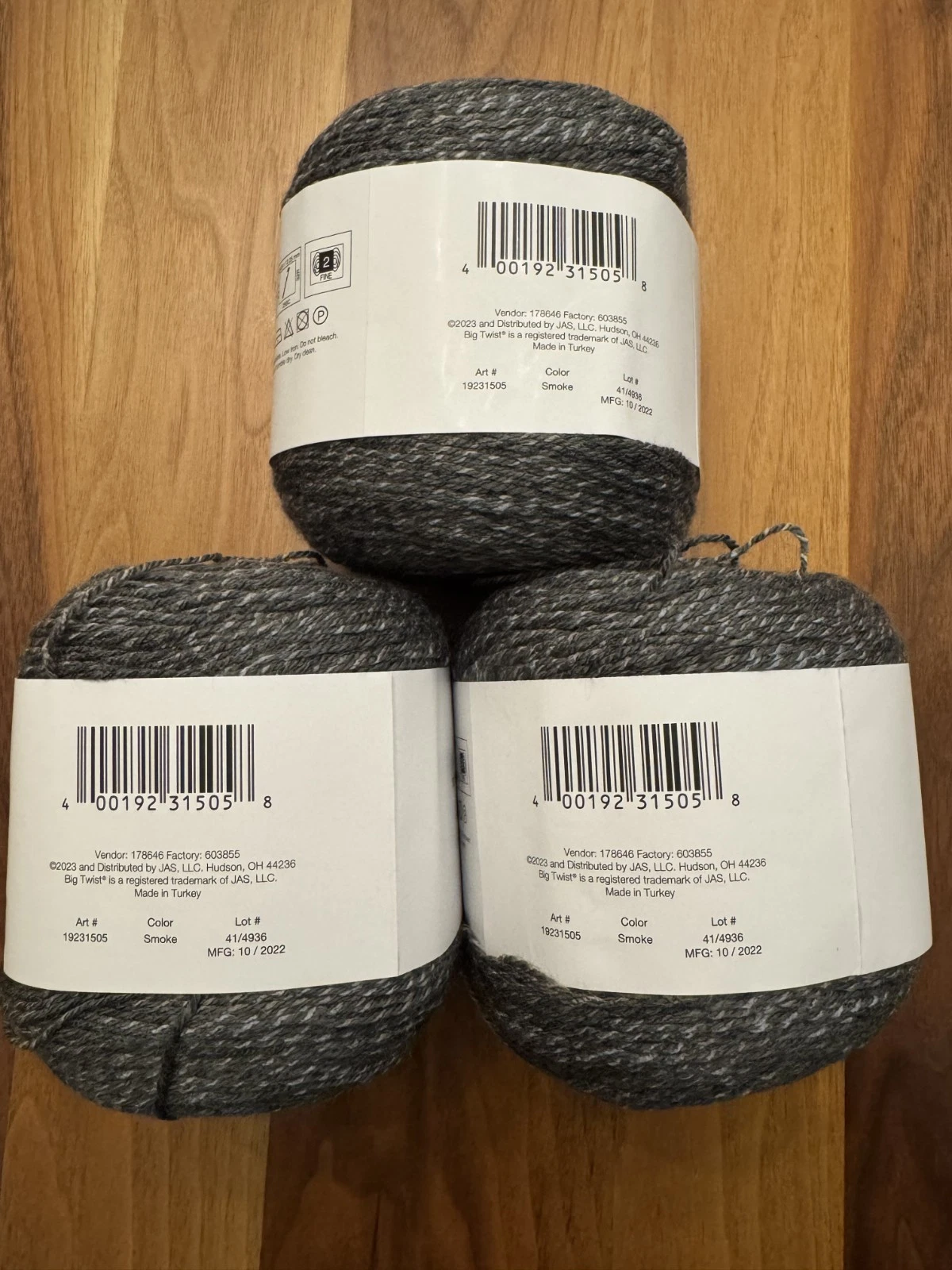 Lot Of  3 Big Twist Panoramic Yarn Fine Acrylic 656yd 5.3oz Smoke image 3