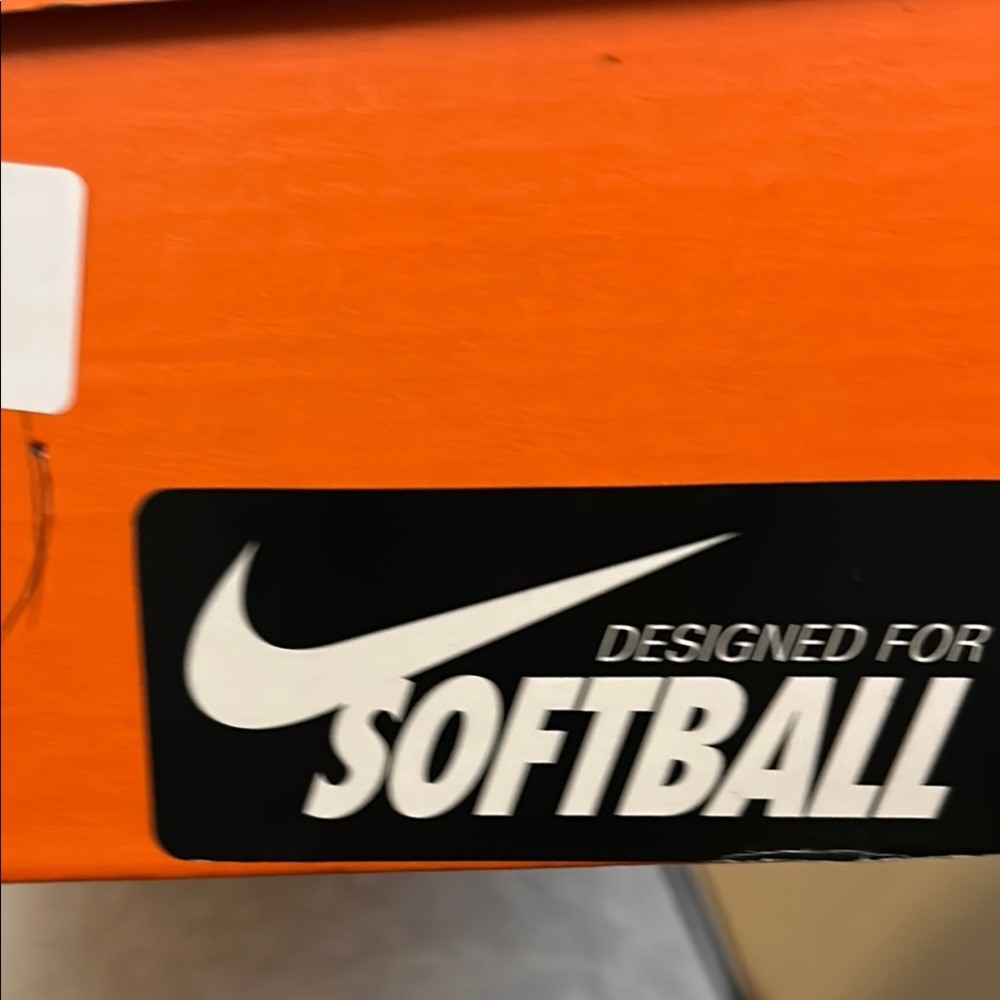 Nike Hyperdiamond 4 Pro Metal Softball Cleats Black | White womens 9 thumbnail 11