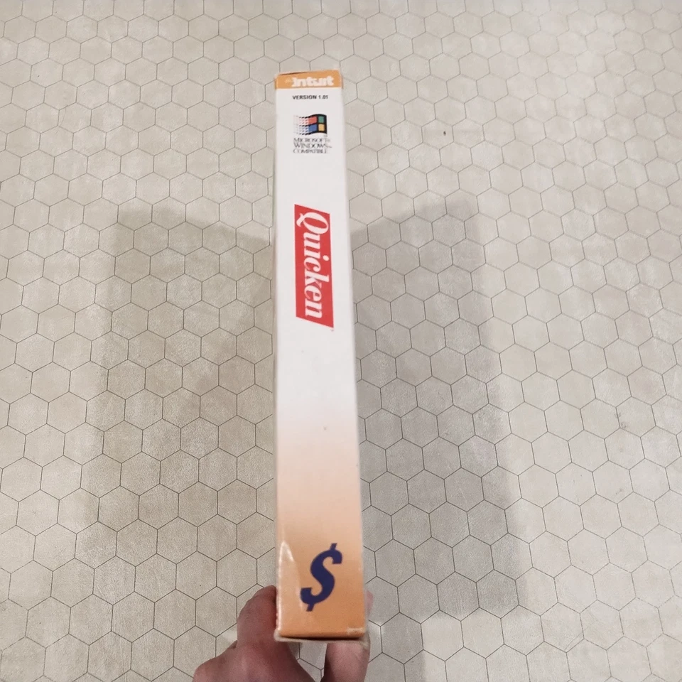 Intuit Quicken 1.01, DOS/Windows, 3.5" floppy disks, 1992, Tandy - Image 4 of 4