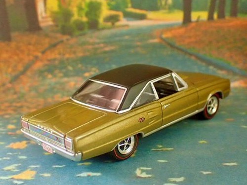 1967 Dodge Coronet GTX 440ci V8 Magnum Muscle Car 1/64 Scale Limited Edition F - Picture 2 of 5