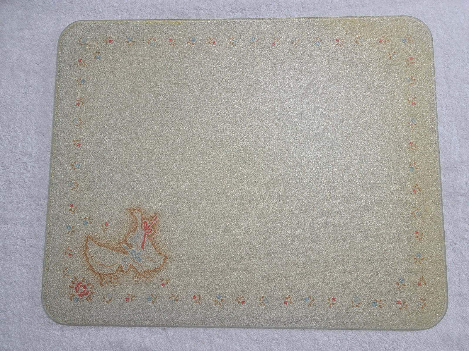 VINTAGE CORNING WARE PROMENADE COUNTER SAVER GLASS CUTTING BOARD GEESE 16" x 20"