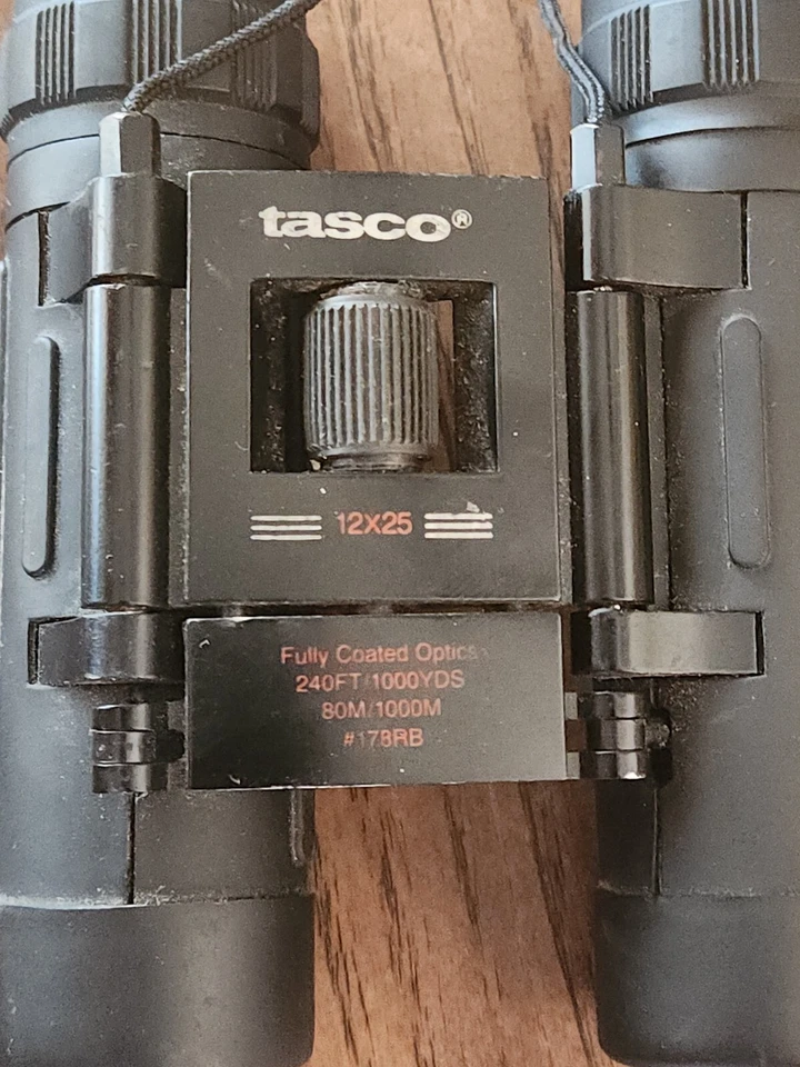 Tasco 12x25 Binoculars #178RB Adjustable Black - Image 2 of 4