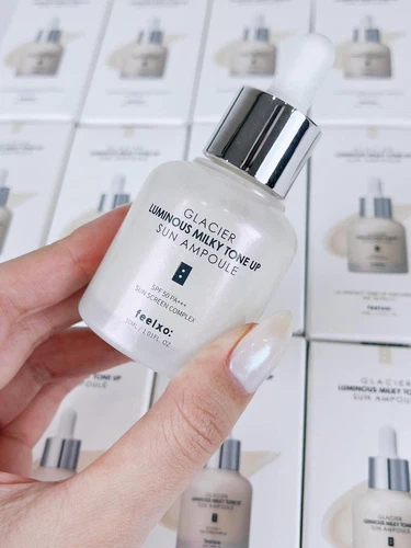Feelxo Glacier Luminous Milky Tone Up Sun Ampoule SPF50+/PA+++ 30ML