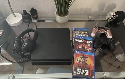 Ps4 with games, controllers, and headset included