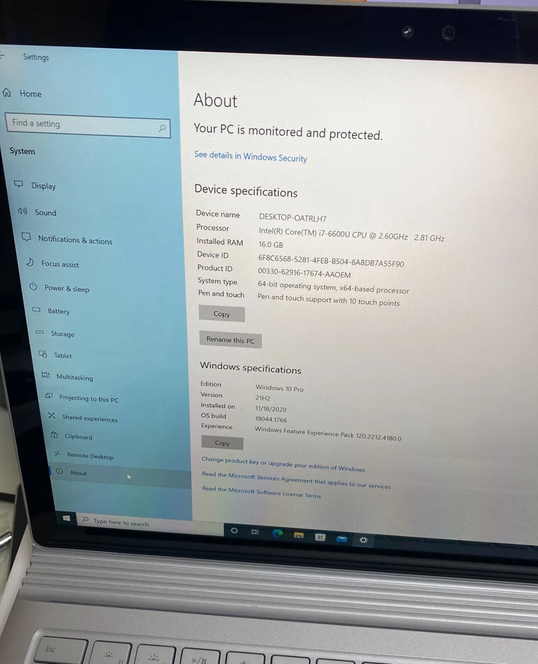 Microsoft Surface Book 1 13.5" (Core i7-6600U, 16GB, 1TB SSD) - Platinum - Image 2 of 4