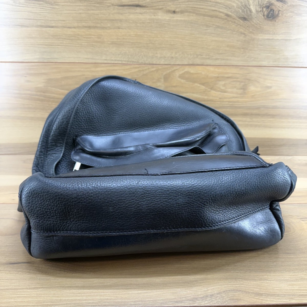 Roots Canada Large Black Leather Backpack Bag Unisex | eBay