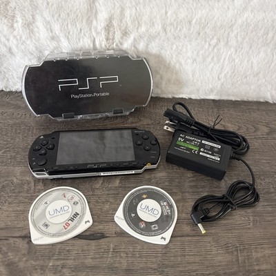 Sony PSP 2001 Black Handheld System Console W/ extras Tested Working Excellent