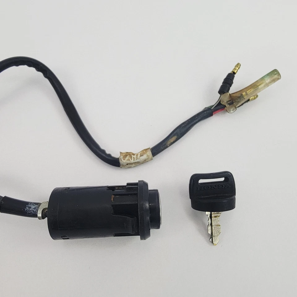 03-07 Honda CRF230F CRF 230F 2006 bloqueo de encendido y juego de llaves arranque encendido apagado Foto 3 de 4