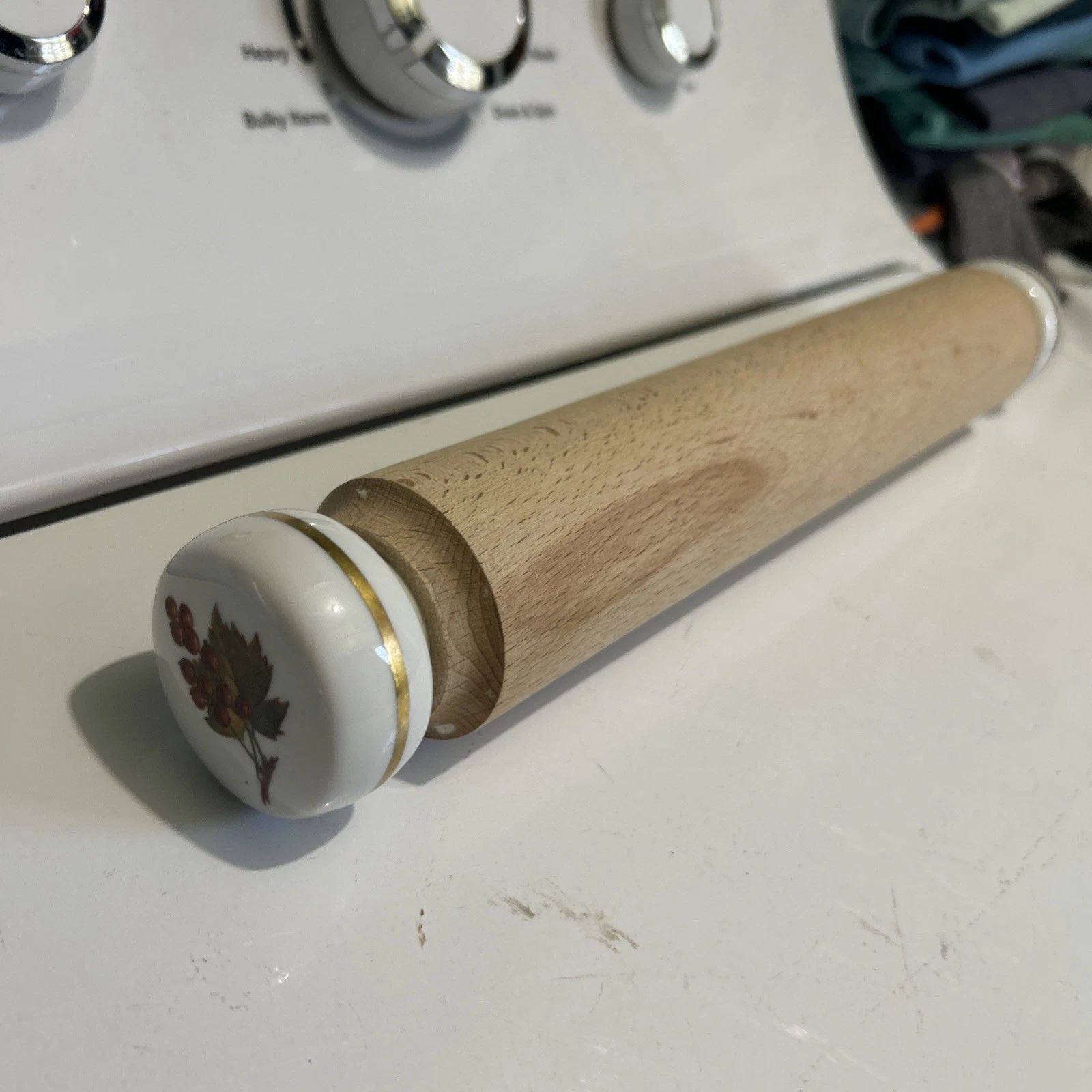 Royal Worcester EVESHAM GOLD Porcelain Wood 14" Rolling Pin Crabapple Currant