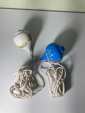 2 trompo de Madera Spinning Wooden Top White and Blue Made In Peru