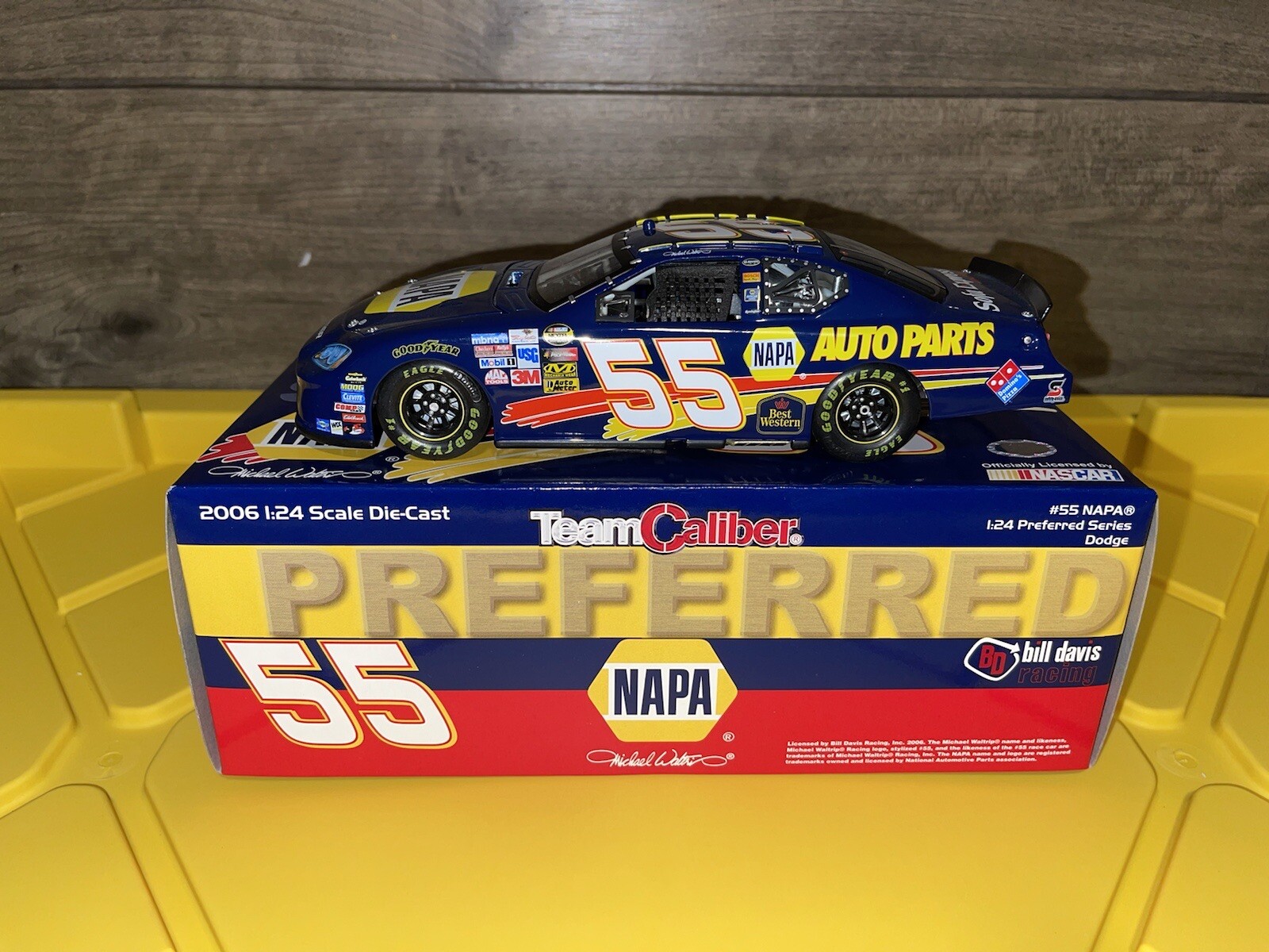 Team Caliber 2006 Napa Dodge 55 Michael Waltrip 1 24 Scale Nascar Diecast For Sale Online Ebay