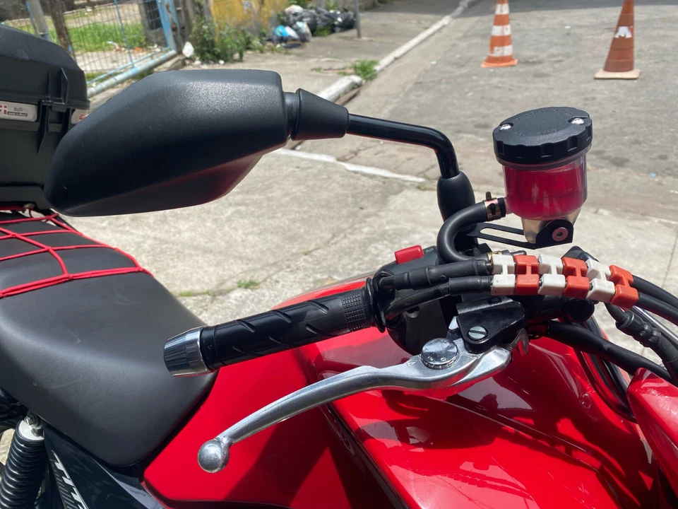 Brake Master Cylinder Lever Fluid Reservoir Cup For HONDA NC700 NC750 S/X CTX700 - Image 2 of 4