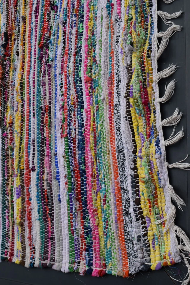 Alfombra de trapo reversible vintage hecha a mano multicolor con flecos 36"x58" Foto 4 de 4