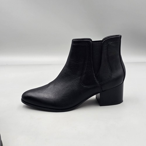 Johnston & Murphy Women's Size 10 M EUC Trista Chelsea Black Soft Leather Boots - Picture 7 of 12