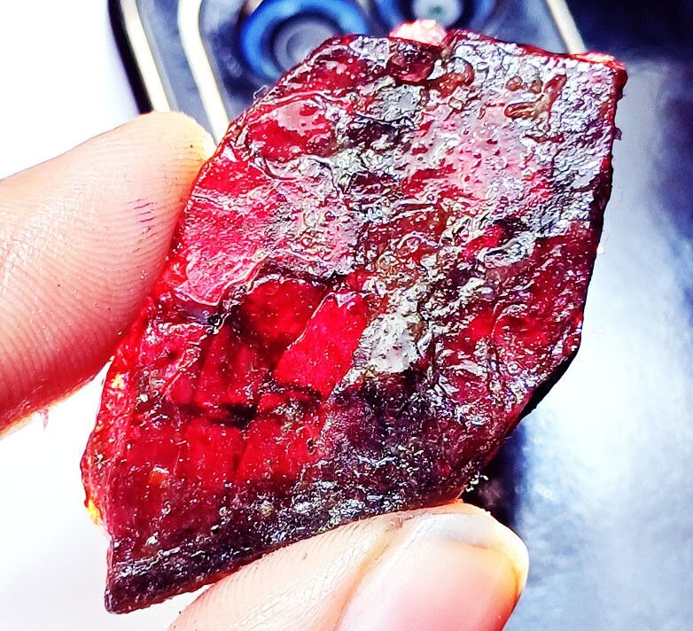 Natural Red Painite Rough 100.70+ Ct Certified Loose Gemstone With