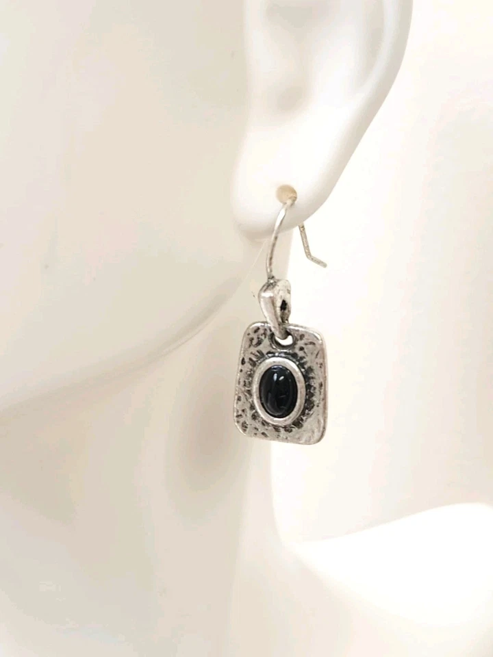 Vintage Lia Sophia Signed Dolce Silver Black Onyx Dangle Drop Hook Earrings - Image 4 of 4