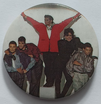 Fünf Sterne Original 80er Jahre Popmusik Blech Pin Anstecker.   PB6-1088