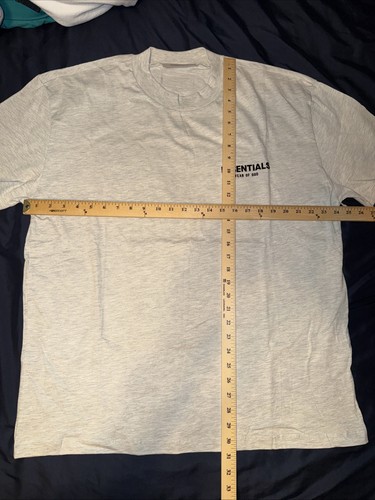 Fear of God Essentials Herren Kurzarm T-Shirt in Oatmeal 125SU212062F - Bild 3 von 9