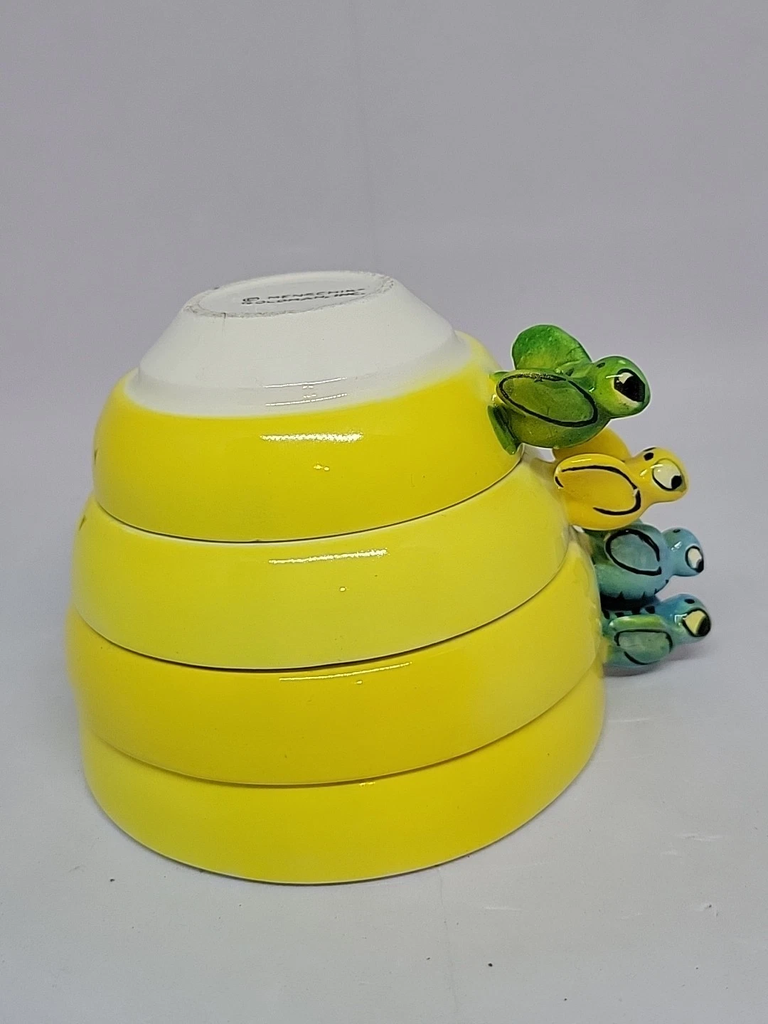 Vtg Ceramic Bees on Measuring Stacking Cups Kitchenware Menschik-Goldman Yellow