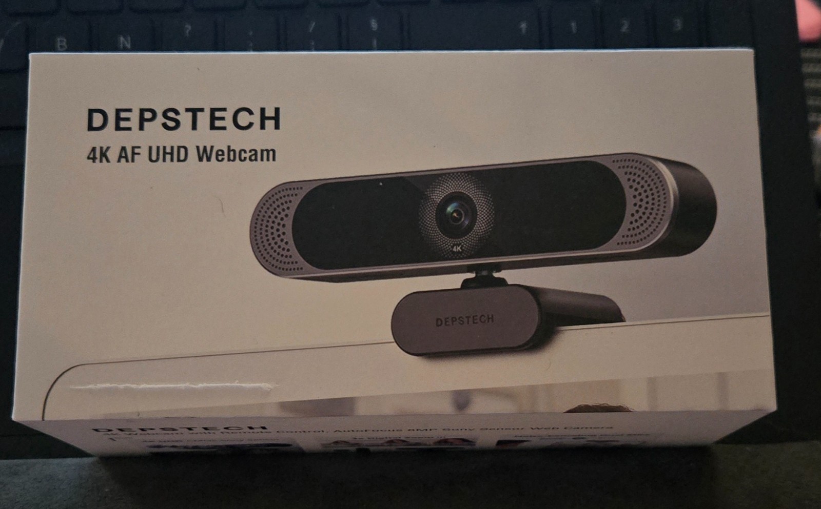 Webcam 4K autofocus à zoom numérique 3X et double micro anti-bruit