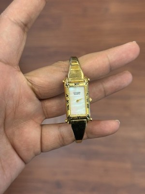 Citizen vintage bangle ladies Gold Rectangular Watch with  display picture 3