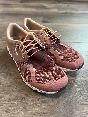 On Cloud 5 2.0 Women's Size 9 Dust Rose/Mulberry Running Shoes