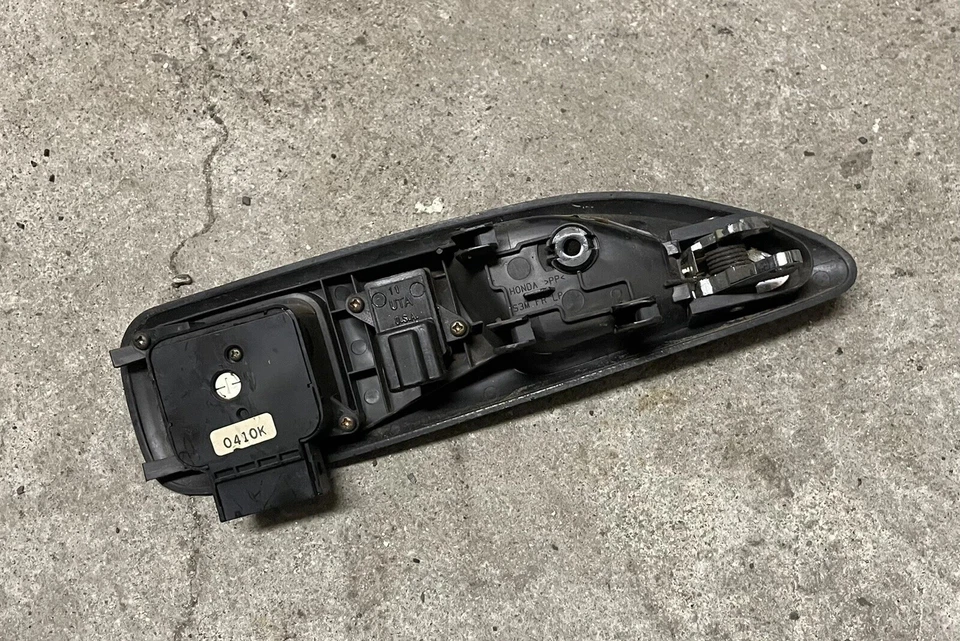 ✅ Acura 3.2CL CL puerta interior cromo manija lado conductor izquierdo 2001-2003 moldura negra Foto 2 de 2