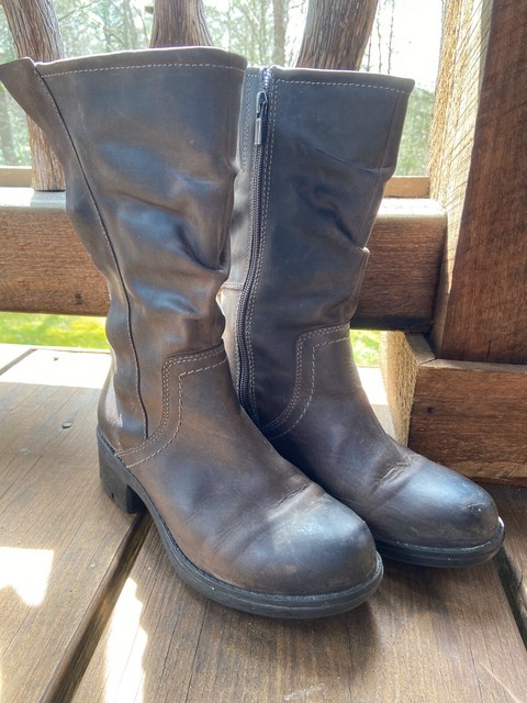 clarks mid calf boots