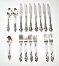 Set of 16 Oneida Pembrooke Renoir SSS Stainless Flatware Knives Forks Spoons